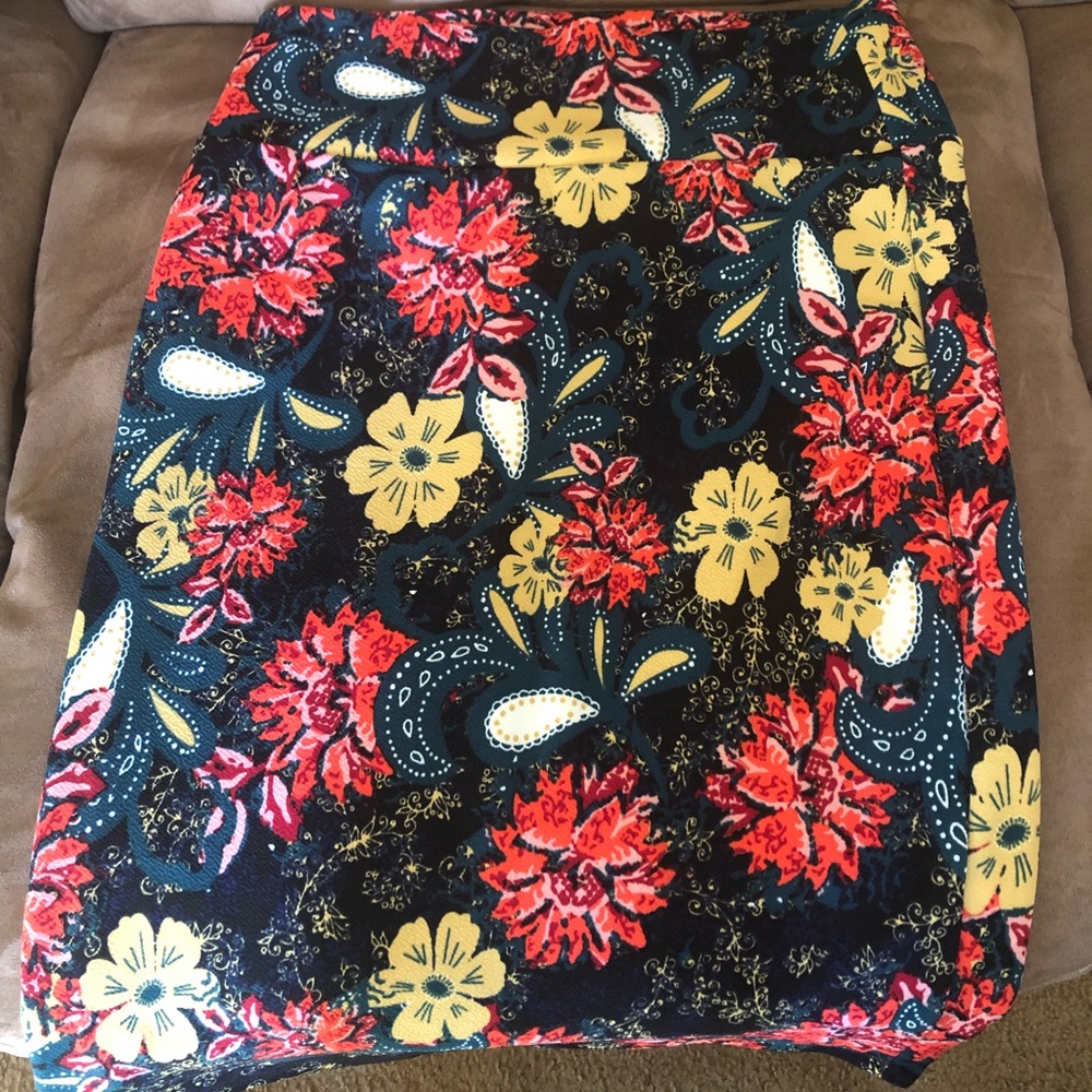LulaRoe Skirt